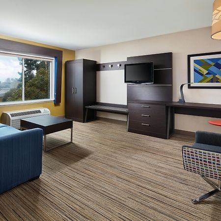 Holiday Inn Express Hotel & Suites Belmont By Ihg Bagian luar foto